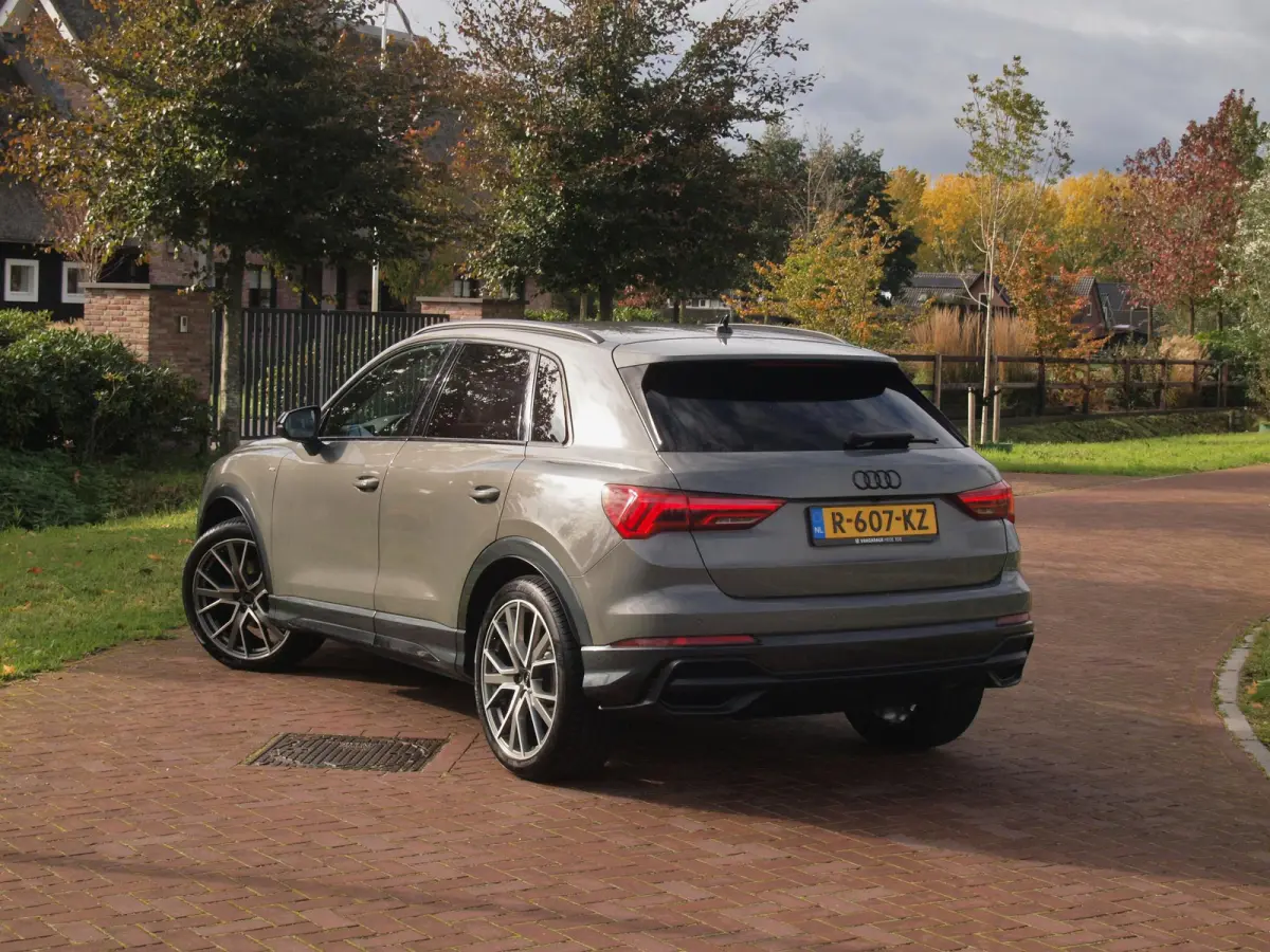 35 TFSI edition one | S-Line | Camera | Sfeerverlichting | Virtual Cockpit | ACC | Apple Carplay |