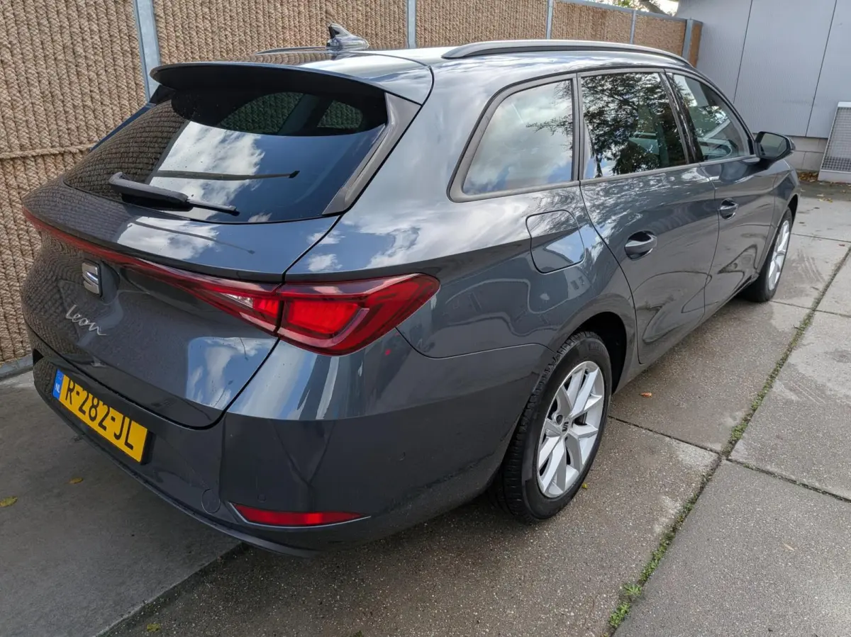 1.0 EcoTSI Style Business Intense
