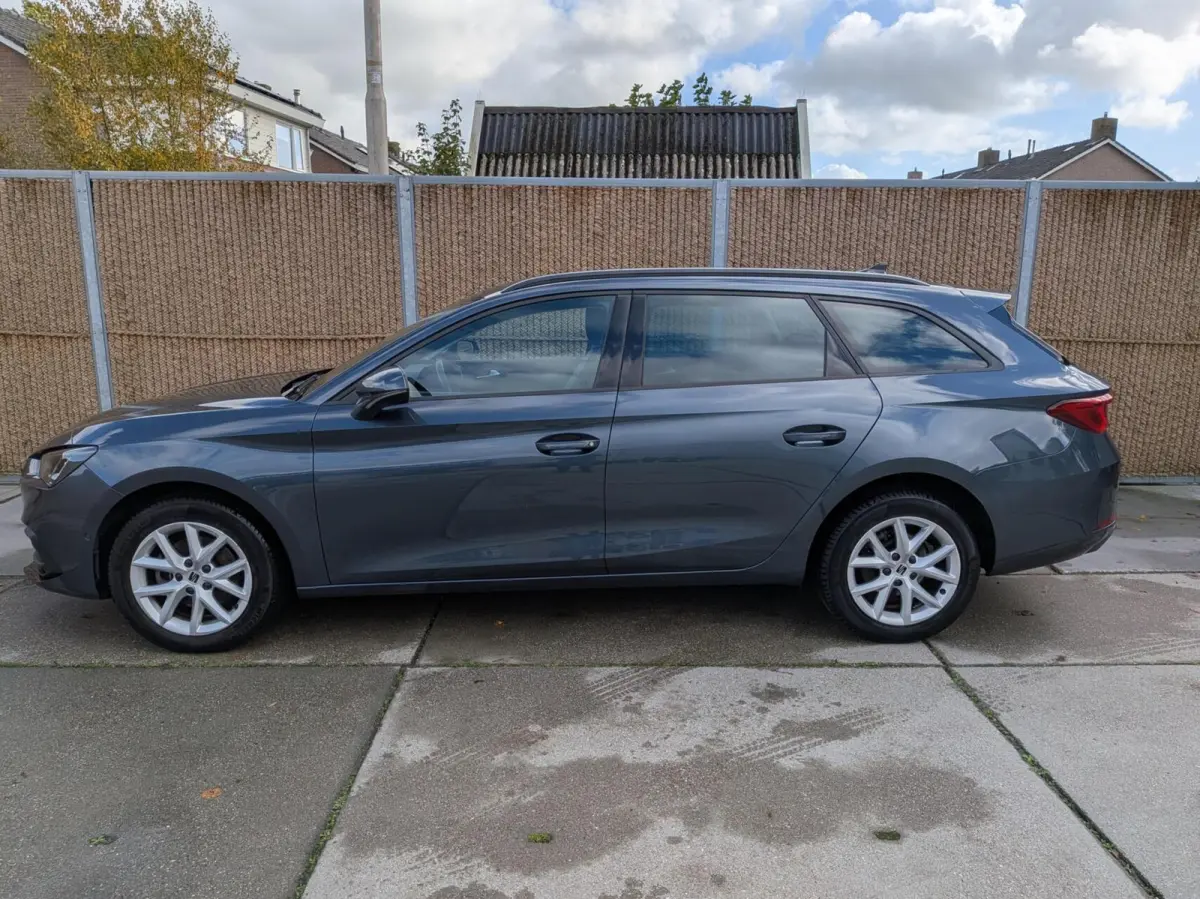 1.0 EcoTSI Style Business Intense