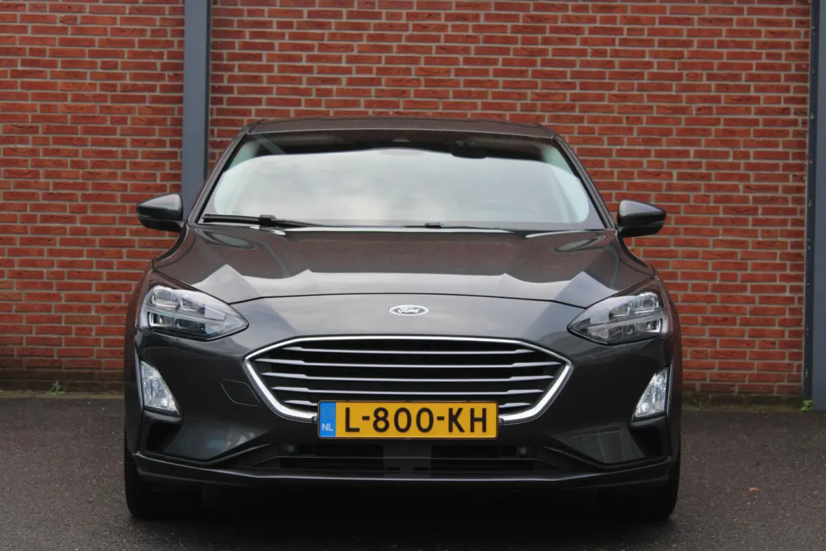 1.0 EcoBoost Titanium | B&O audio | Xenon / Led | Carplay/Andriod/Navi | Parkeersesoren |
