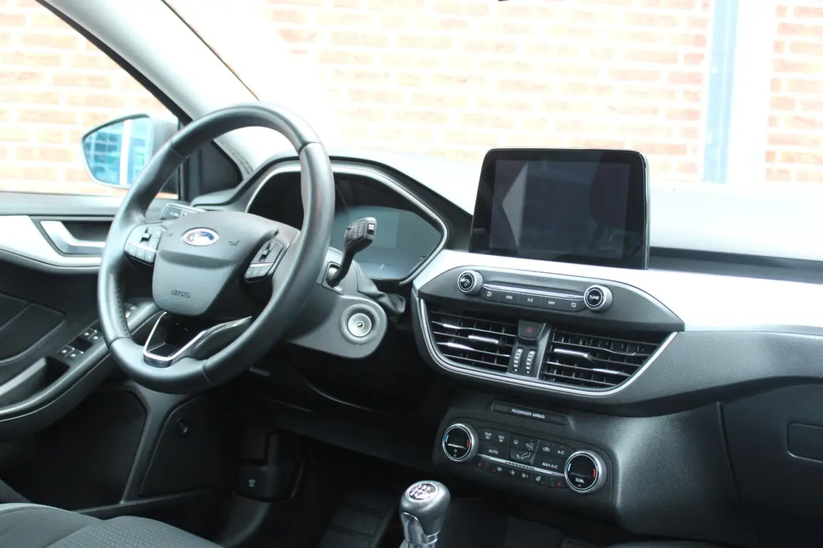 1.0 EcoBoost Titanium | B&O audio | Xenon / Led | Carplay/Andriod/Navi | Parkeersesoren |