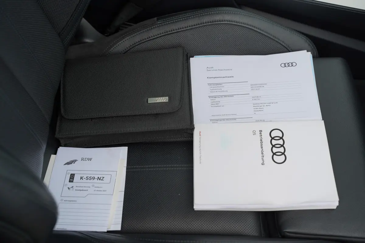 3.0 TFSI SQ5 quattro Pro Line Plus 355pk | Virtual Cockpit | Bang & Olufsen | Cruise control adaptief met stop&go | Dab | Elektrisch glazen panorama-dak | Head-up display | Lichtmetalen velg