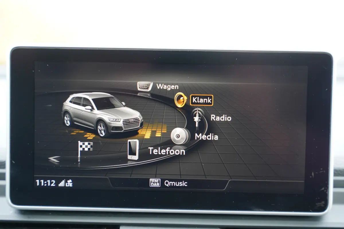 3.0 TFSI SQ5 quattro Pro Line Plus 355pk | Virtual Cockpit | Bang & Olufsen | Cruise control adaptief met stop&go | Dab | Elektrisch glazen panorama-dak | Head-up display | Lichtmetalen velg