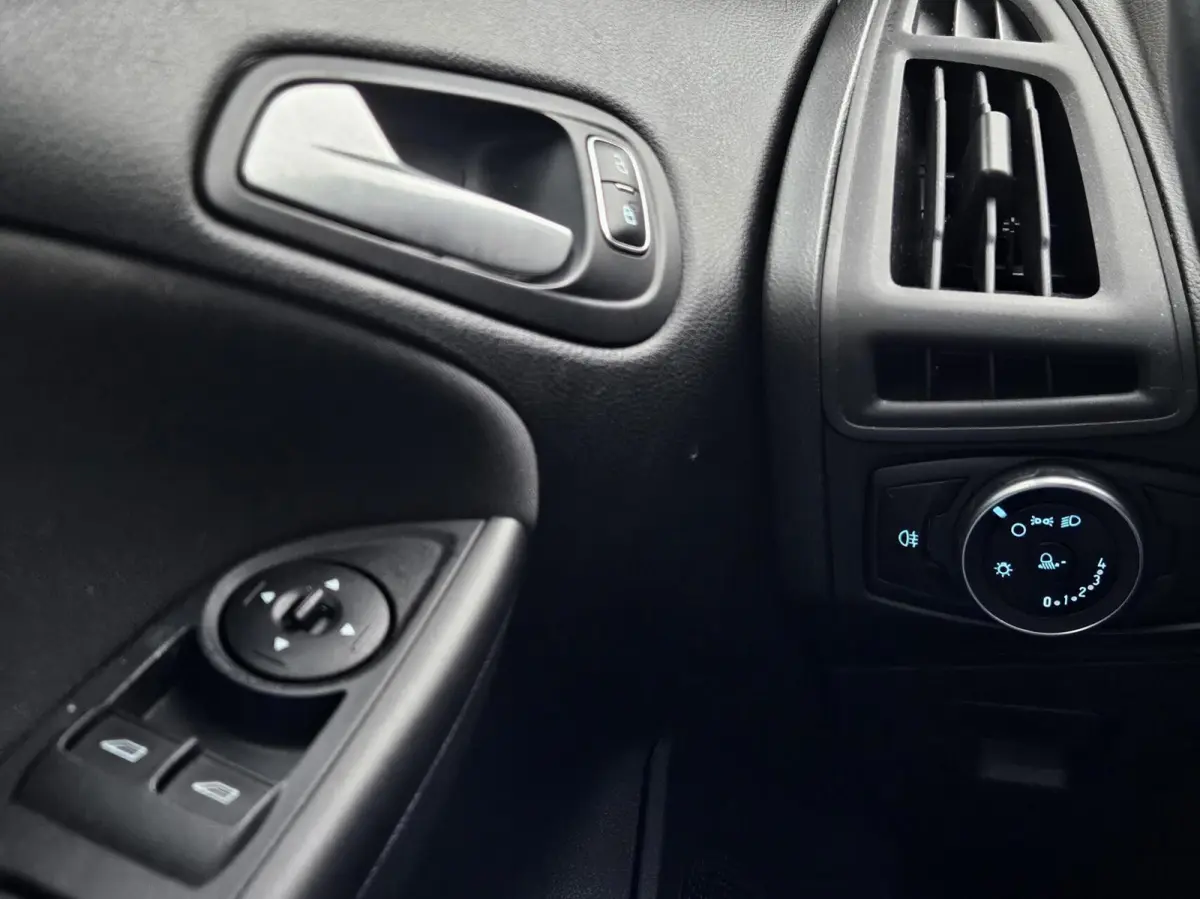 1.0 Lease Edition Nieuwe Apk Rijdt Perfect