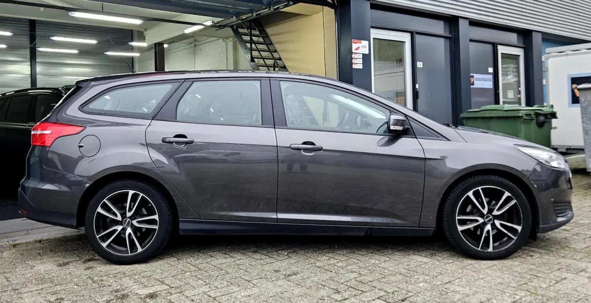 1.0 Lease Edition Nieuwe Apk Rijdt Perfect