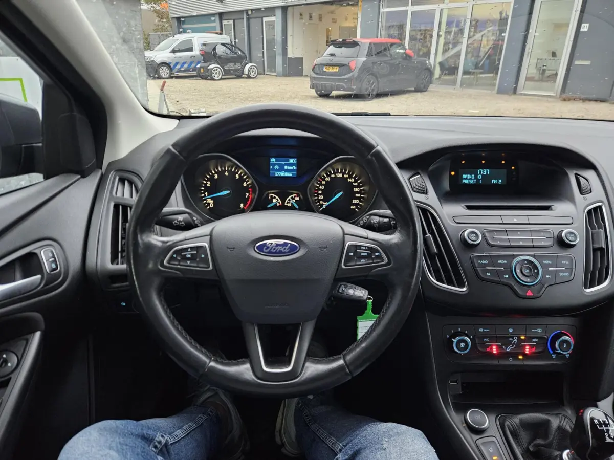 1.0 Lease Edition Nieuwe Apk Rijdt Perfect