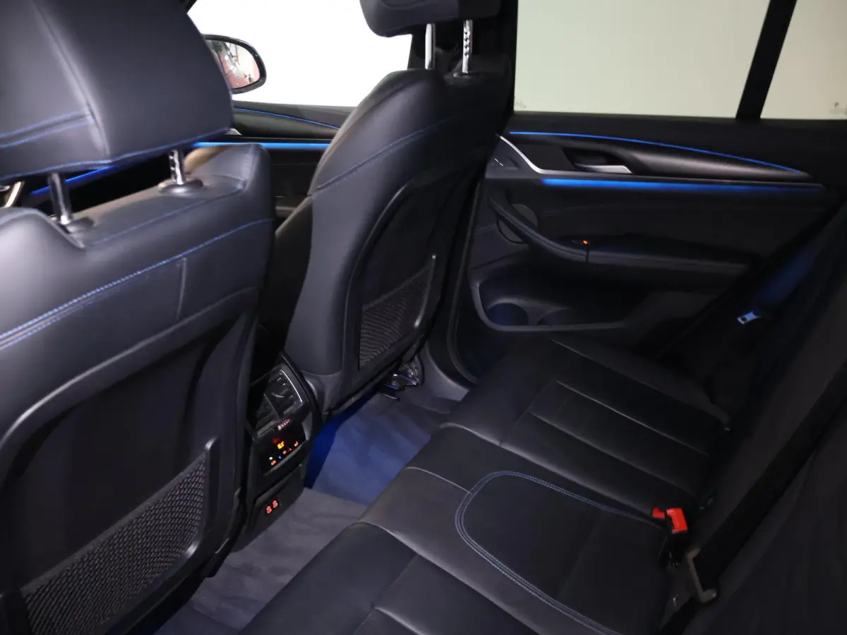 M-SPORT H.E. FACELIFT 80 kWh + 100% SOH!| HEAD-UP | 360 CAMERA | HK | PANORAMA