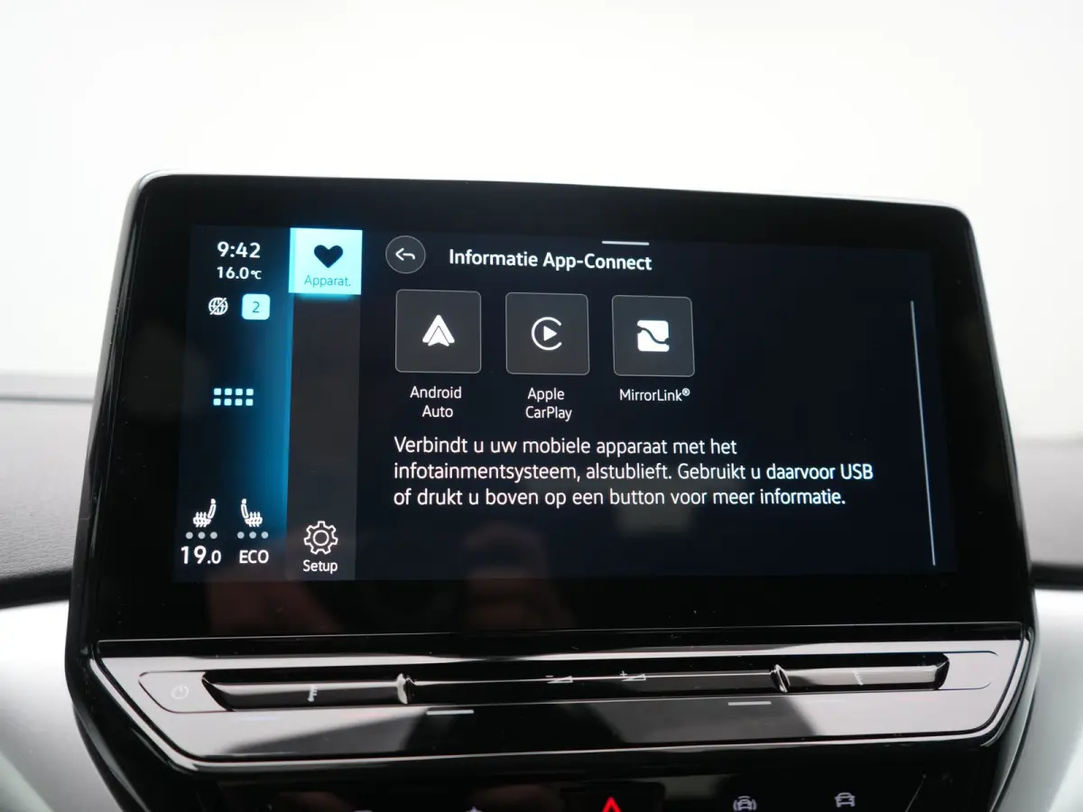 Pro 77 kWh 204pk Dealer O.H | Trekhaak Af Fabriek | Adaptive Cruise | 360 Camera | Sportstoelen & Stuur Verwarmd | Sfeerverlichting | Apple Carplay | Blis | IQ Light | Virtual | Navigatie | 