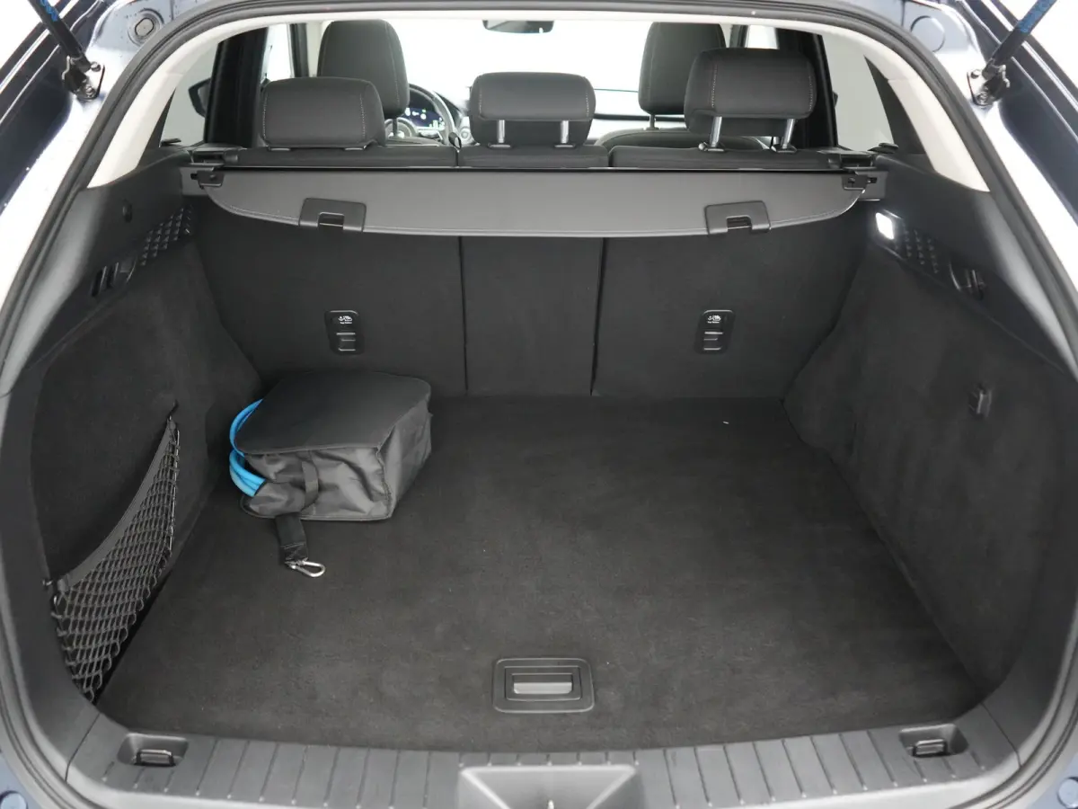 2.5 e-SkyActiv Exclusive-Line PHEV 327pk Dealer O.H | SOH 90,9% | Trekhaak Af Fabriek | Panodak | Head Up | Camera | Stoelen & Stuur Verwarmd | Blis | Keyless | Apple Carplay | Navigatie | D