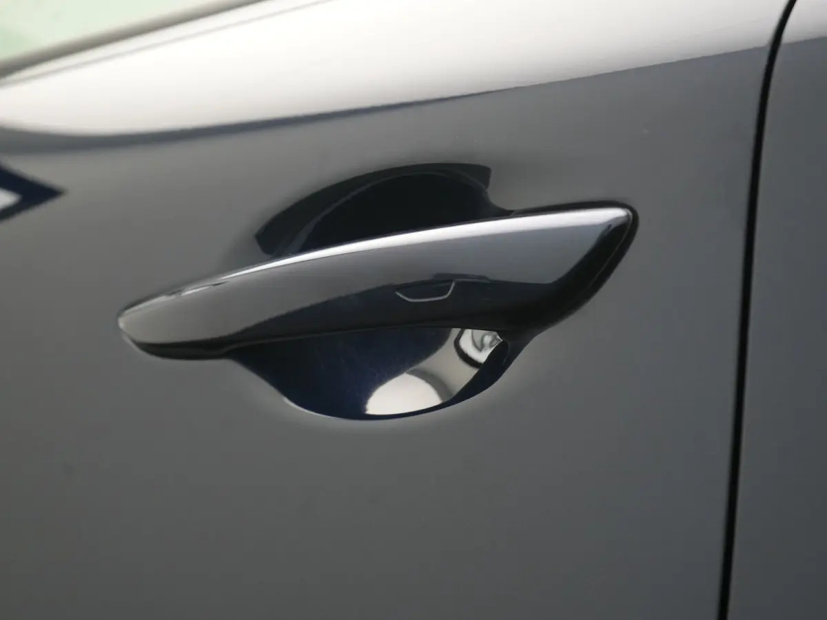 2.5 e-SkyActiv Exclusive-Line PHEV 327pk Dealer O.H | SOH 90,9% | Trekhaak Af Fabriek | Panodak | Head Up | Camera | Stoelen & Stuur Verwarmd | Blis | Keyless | Apple Carplay | Navigatie | D