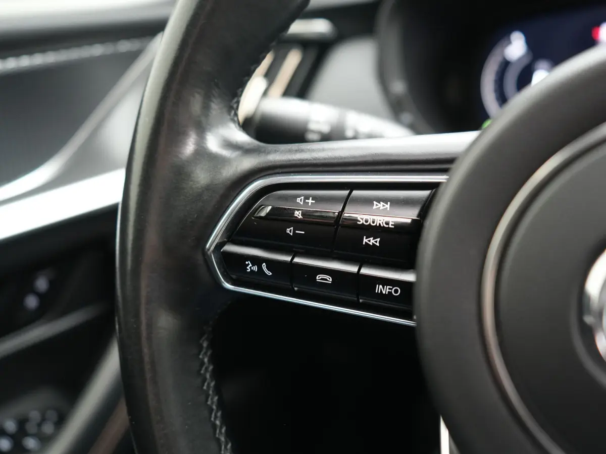 2.5 e-SkyActiv Exclusive-Line PHEV 327pk Dealer O.H | SOH 90,9% | Trekhaak Af Fabriek | Panodak | Head Up | Camera | Stoelen & Stuur Verwarmd | Blis | Keyless | Apple Carplay | Navigatie | D