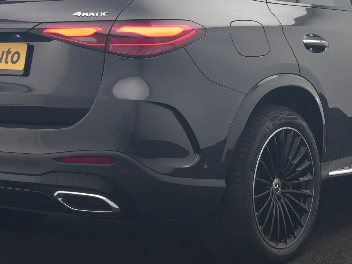 4MATIC AMG Line PHEV 313pk Dealer O.H | Panodak | Head Up | 360 Camera | Digital Light | Lederen Sportstoelen Memory & Verwarmd | Keyless | Sfeerverlichting | Blis | Apple Carplay | Navigati