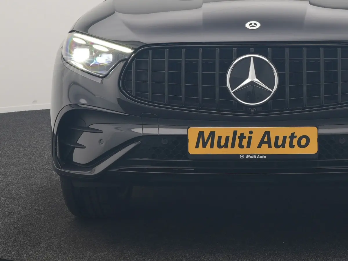 4MATIC AMG Line PHEV 313pk Dealer O.H | Panodak | Head Up | 360 Camera | Digital Light | Lederen Sportstoelen Memory & Verwarmd | Keyless | Sfeerverlichting | Blis | Apple Carplay | Navigati