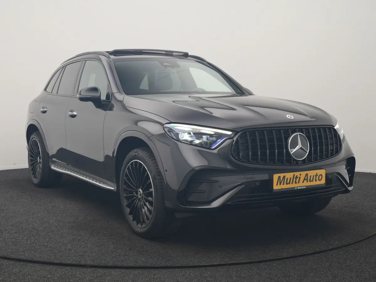 4MATIC AMG Line PHEV 313pk Dealer O.H | Panodak | Head Up | 360 Camera | Digital Light | Lederen Sportstoelen Memory & Verwarmd | Keyless | Sfeerverlichting | Blis | Apple Carplay | Navigati