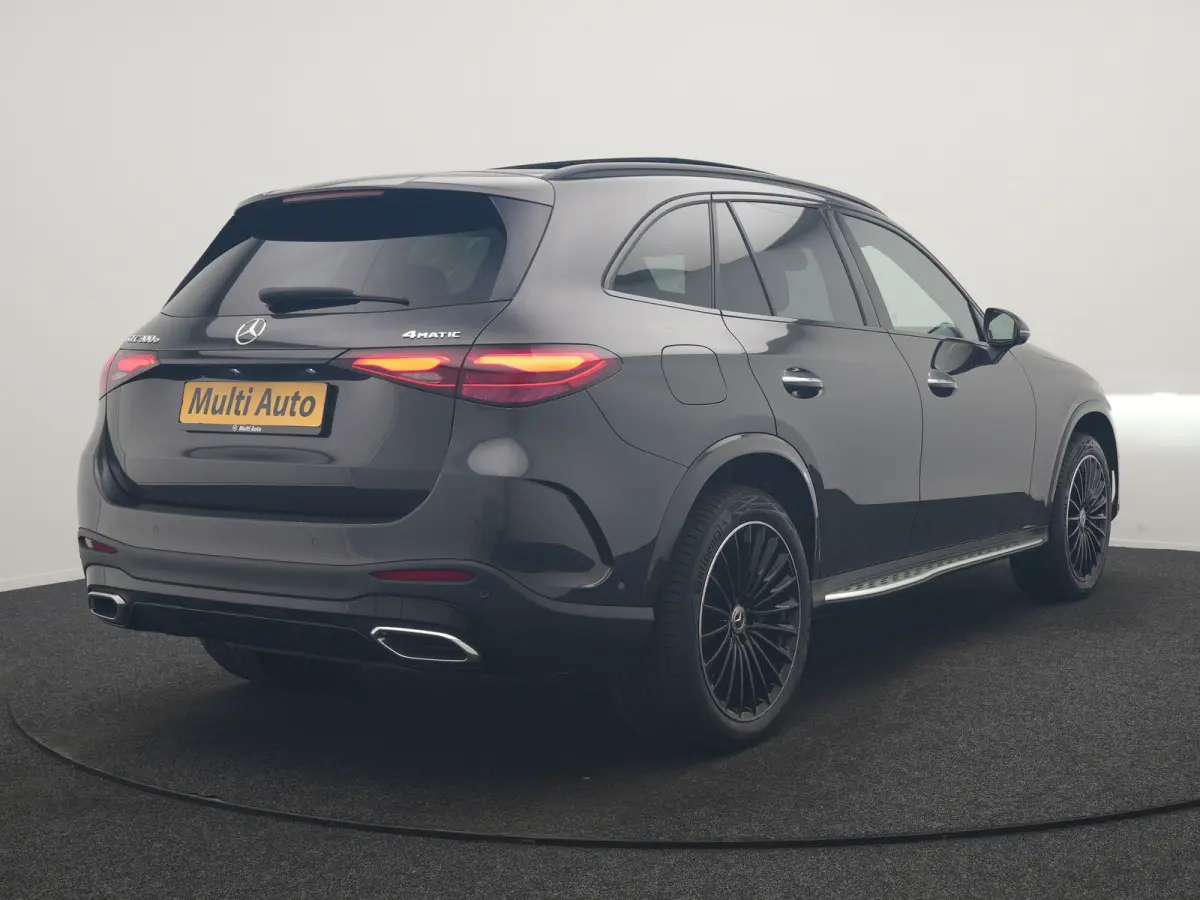 4MATIC AMG Line PHEV 313pk Dealer O.H | Panodak | Head Up | 360 Camera | Digital Light | Lederen Sportstoelen Memory & Verwarmd | Keyless | Sfeerverlichting | Blis | Apple Carplay | Navigati
