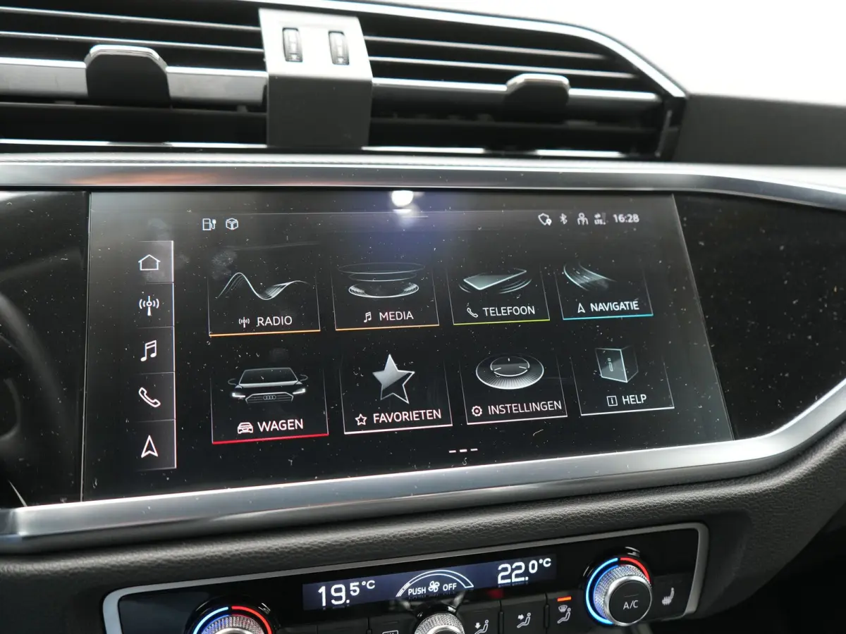 45 TFSI e S Line PHEV 245pk Dealer O.H | Adaptive Cruise | Camera | Matrix LED | Sportstoelen Verwarmd | DAB | Navigatie | Virtual | 18"L.M | Plug In Hybrid |