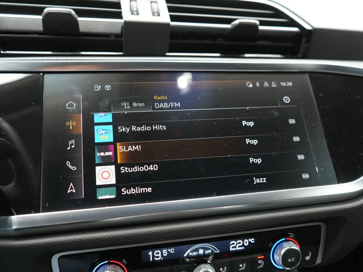 45 TFSI e S Line PHEV 245pk Dealer O.H | Adaptive Cruise | Camera | Matrix LED | Sportstoelen Verwarmd | DAB | Navigatie | Virtual | 18"L.M | Plug In Hybrid |