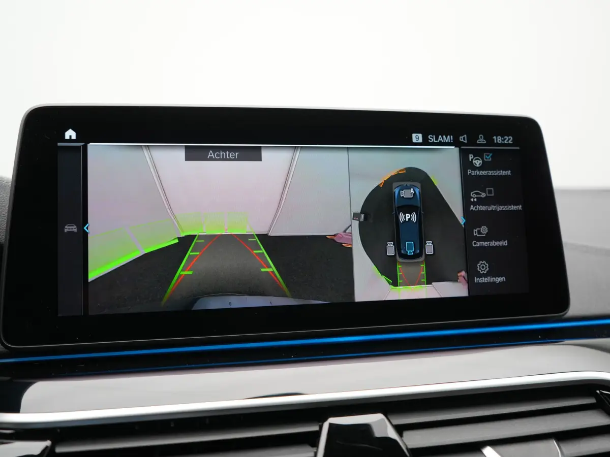 530e M Sport PHEV 293pk Dealer O.H | Trekhaak Af Fabriek | Panodak | Head Up | Soft-Close| 360 Camera | Adaptive Cruise | Laser LED | Lederen Comfortstoelen Memory & Verwarmd | Sfeerverlicht