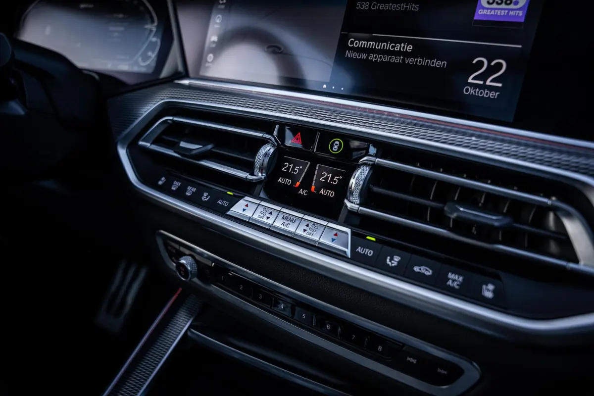 xDrive45e M-Sport Org.NL|Pano|Stoelkoeling|H/K|Laser|4-wielbest.|360°|HuD|ACC|Dealeronderhouden