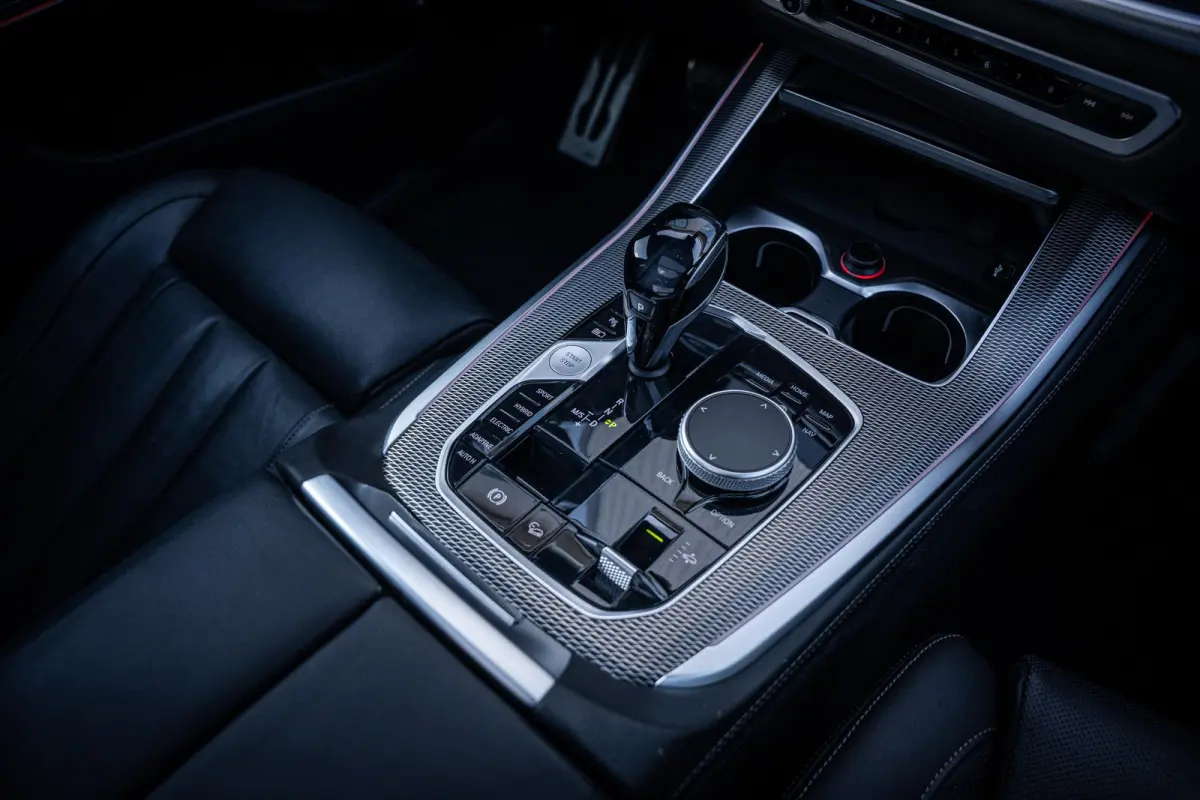 xDrive45e M-Sport Org.NL|Pano|Stoelkoeling|H/K|Laser|4-wielbest.|360°|HuD|ACC|Dealeronderhouden