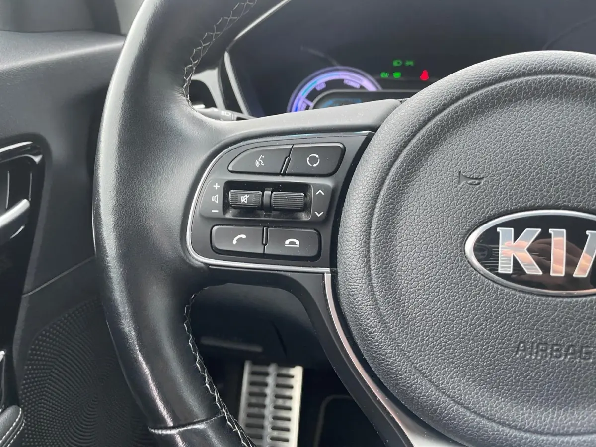 1.6 GDi Hybrid DynamicPlusLine | Navigatie | Climate control | Stoel + Stuurverwarming | Parkeercamera | Parkeersensoren