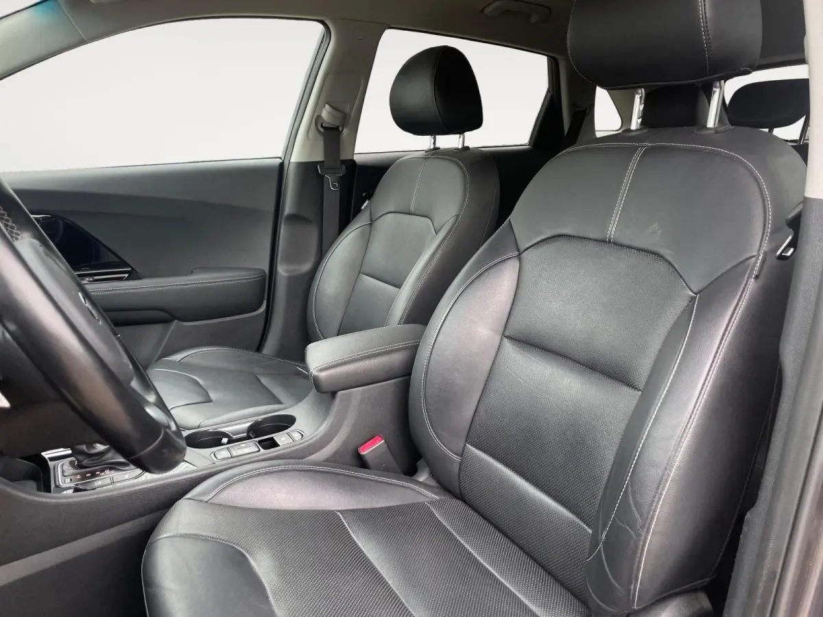 1.6 GDi Hybrid DynamicPlusLine | Navigatie | Climate control | Stoel + Stuurverwarming | Parkeercamera | Parkeersensoren