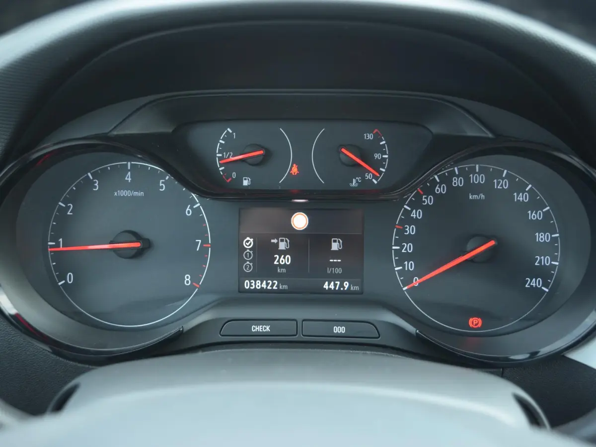 1.2 Edition 2020 | NAVI | CARPLAY | AIRCO | CRUISE CONTROL | TREKHAAK | PARKEERSENSOREN | 38.418 KM