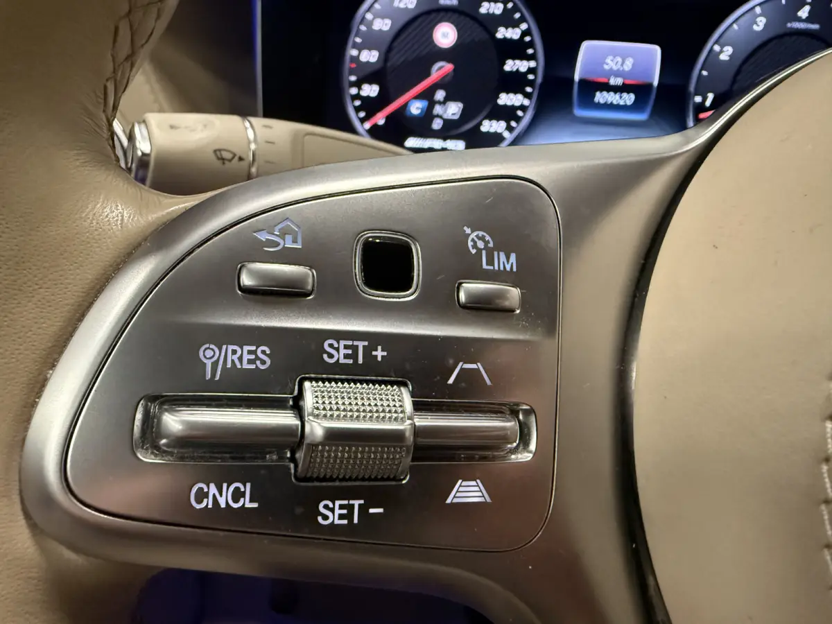 560 Lang AMG S63 STYLING PANO/BURMESTER/MASSAGE-NAPPA LEER/MAGIC BODY CONTROL/NACHTZICHT/SOFT-CLOSE/360CAMERA/WIDESCREEN/LED MULTIBEAM/SFEER/CARPLAY/KEYLESS/ENTERTAINMENT-PACK/UNIEKE AUTO/VO