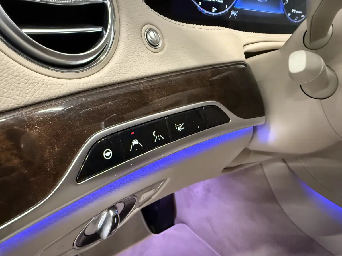 560 Lang AMG S63 STYLING PANO/BURMESTER/MASSAGE-NAPPA LEER/MAGIC BODY CONTROL/NACHTZICHT/SOFT-CLOSE/360CAMERA/WIDESCREEN/LED MULTIBEAM/SFEER/CARPLAY/KEYLESS/ENTERTAINMENT-PACK/UNIEKE AUTO/VO