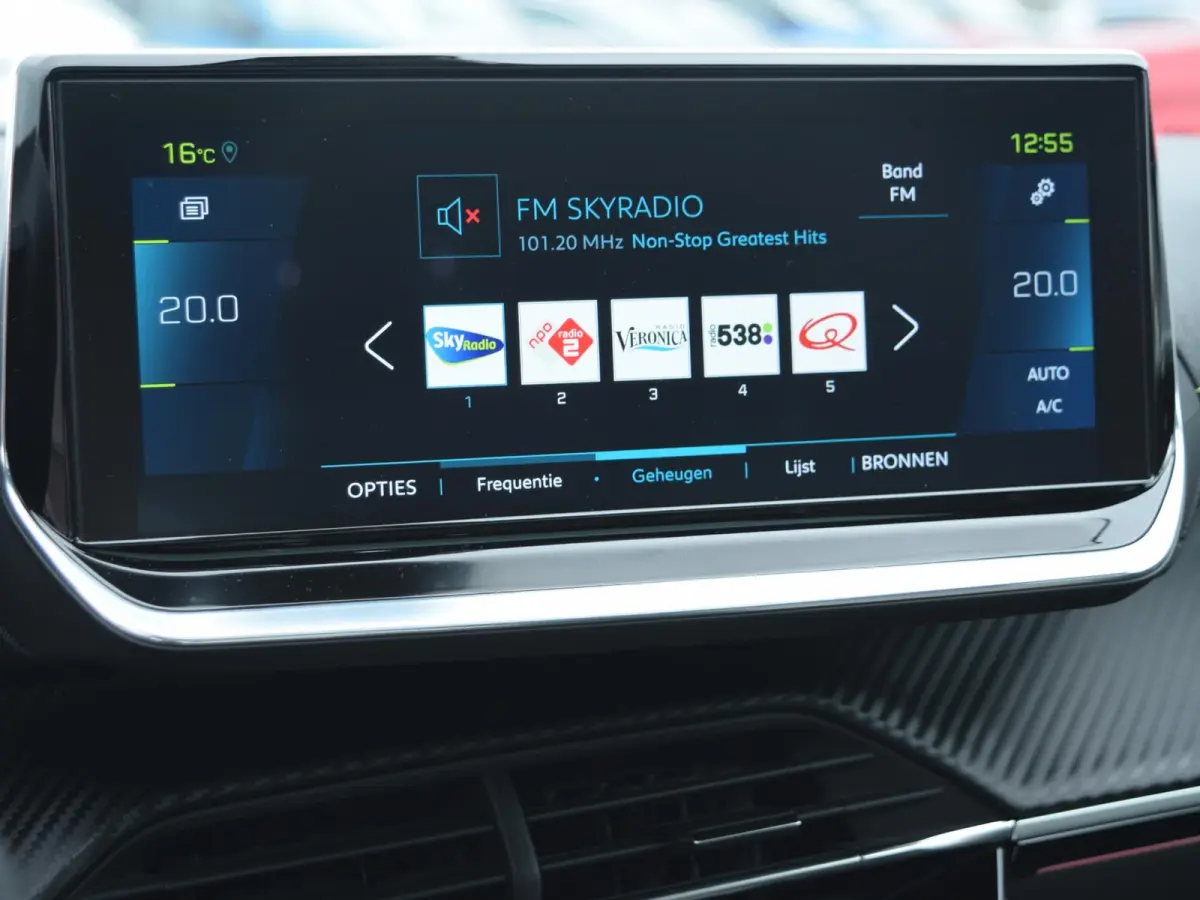 EV GT Pack 50 kWh | ADAPTIVE CRUISE CONTROL | STOELVERWARMING | PANORAMADAK | PARKEERSENSOREN MET CAMERA