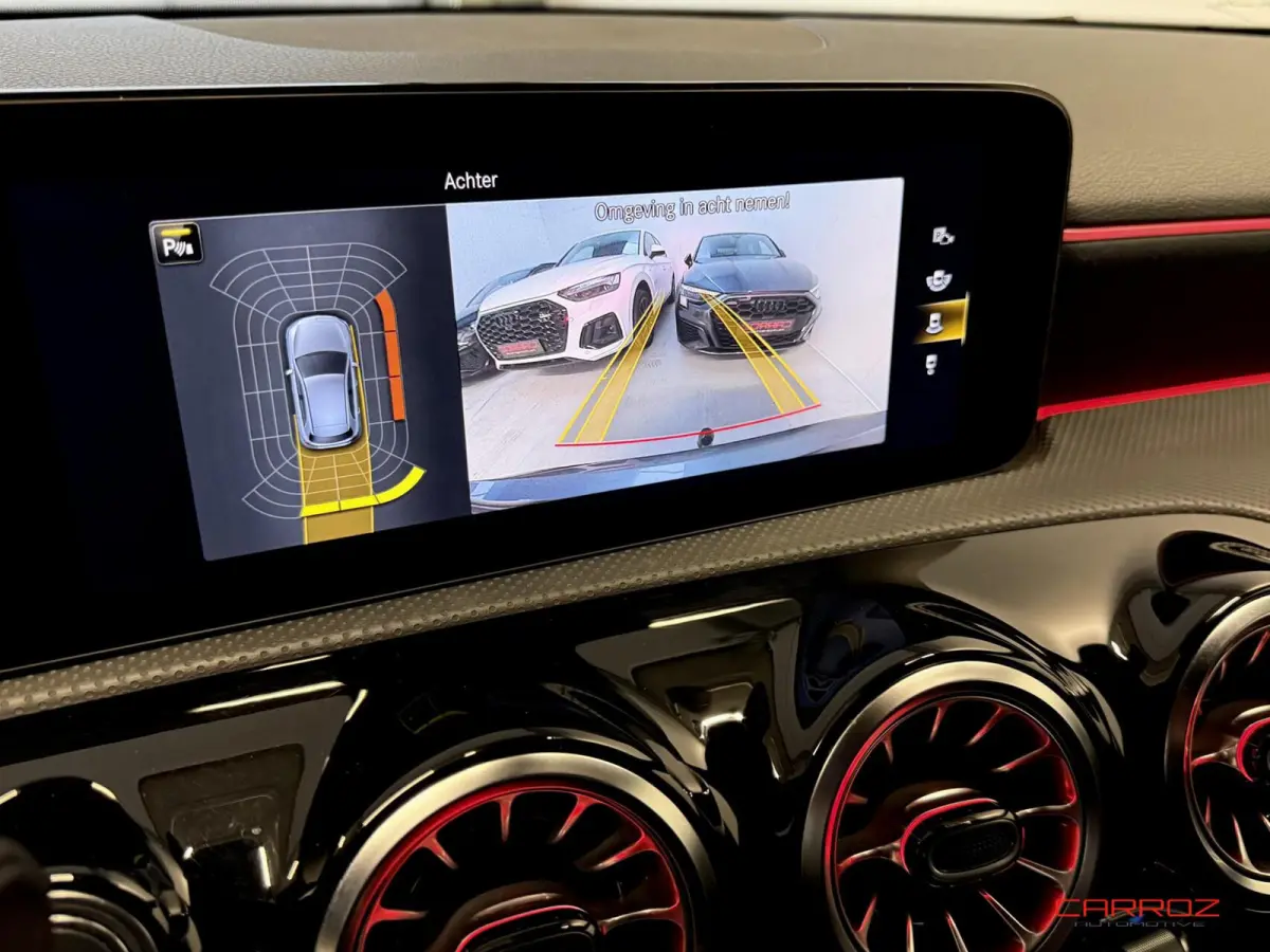 200 AMG Line CarPlay Ambiance Trekhaak LED
