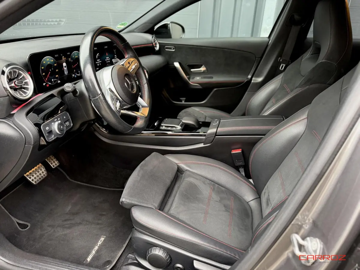 200 AMG Line CarPlay Ambiance Trekhaak LED