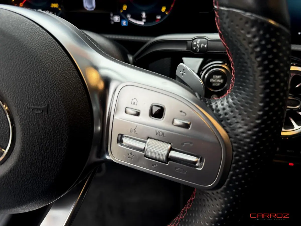 200 AMG Line CarPlay Ambiance Trekhaak LED