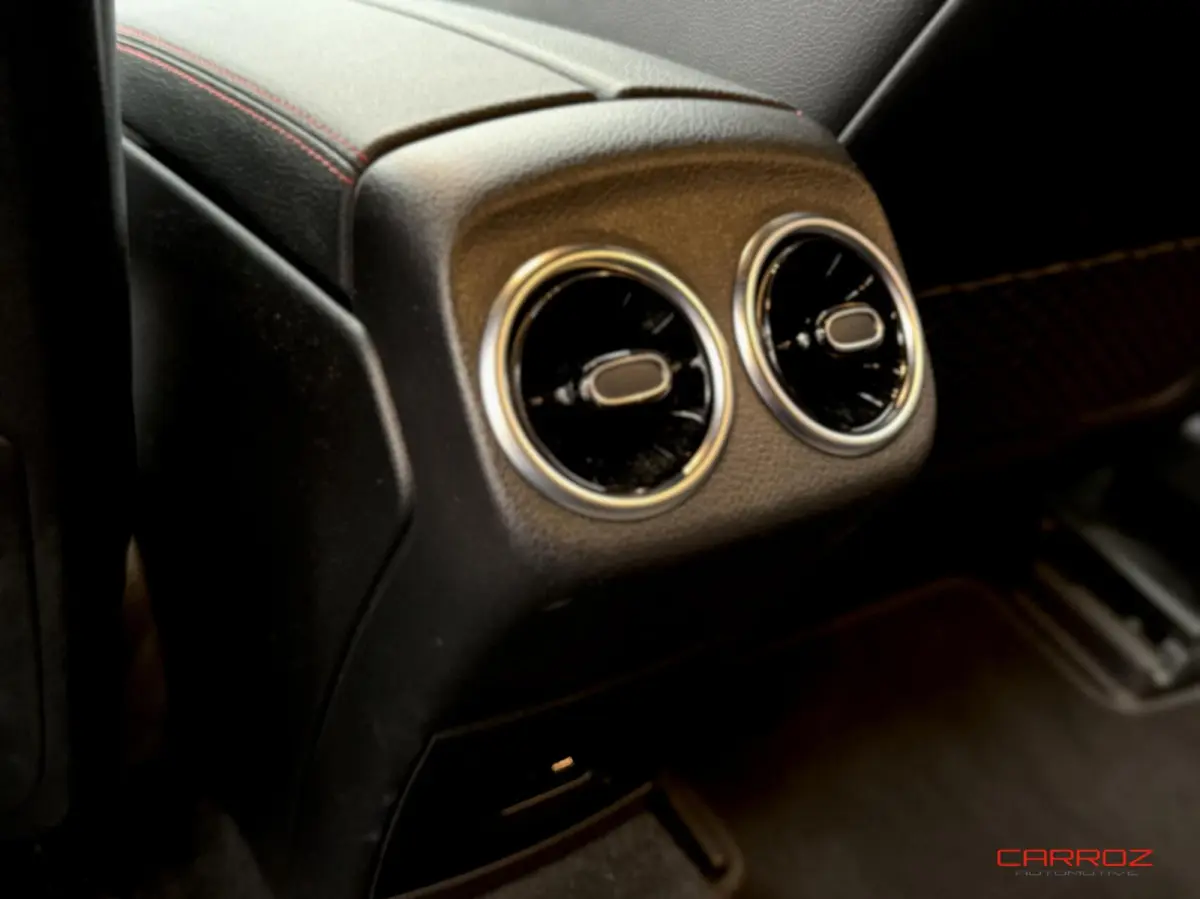 200 AMG Line CarPlay Ambiance Trekhaak LED