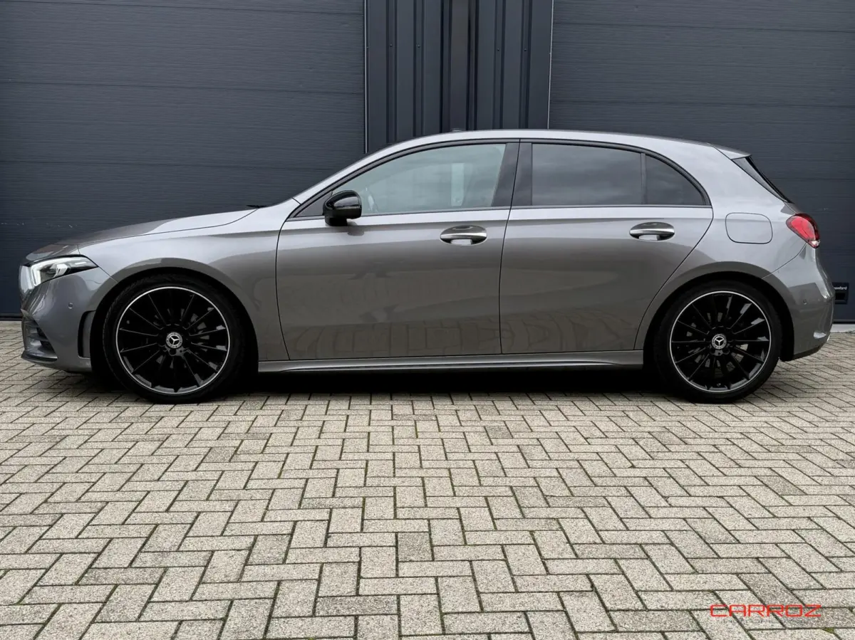 200 AMG Line CarPlay Ambiance Trekhaak LED