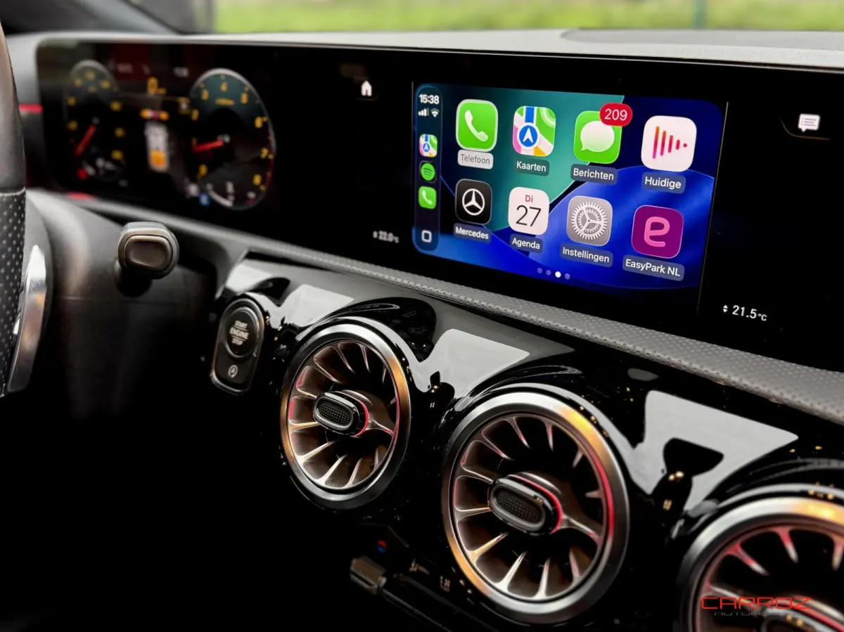 200 AMG Line CarPlay Ambiance Trekhaak LED