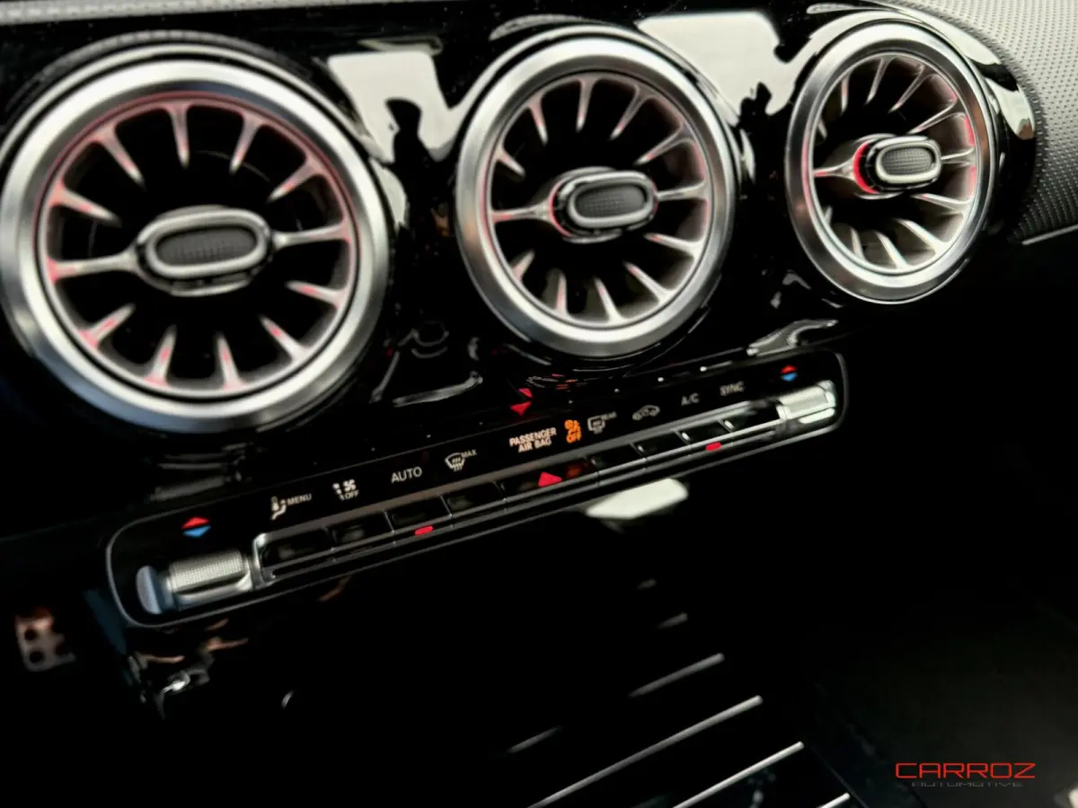 200 AMG Line CarPlay Ambiance Trekhaak LED