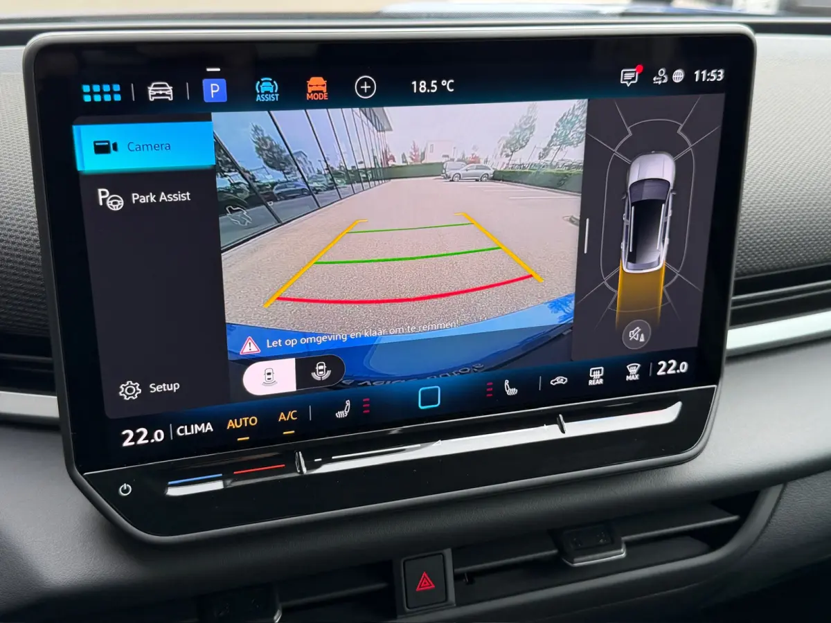 1.5 eTsi 150pk DSG R-Line | Camera | Navi | Extra getint glas | 4-season | Dode hoek | IQ light | Rijklaar incl. garantie