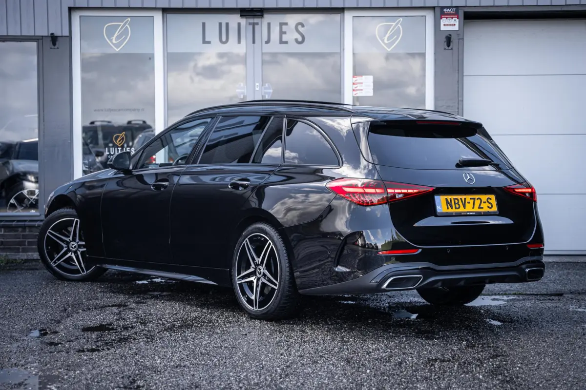 180 Star Edition AMG-Line Night|Pano|360°|Trekhaak|Distronic|Memory|Dealeronderhouden