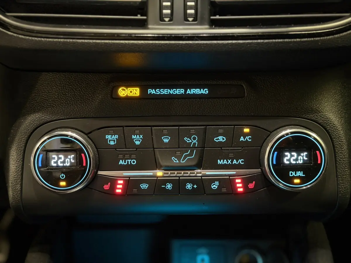 1.0 ST Line |Automaat|Stoelverwarming|CAM|CARPLAY