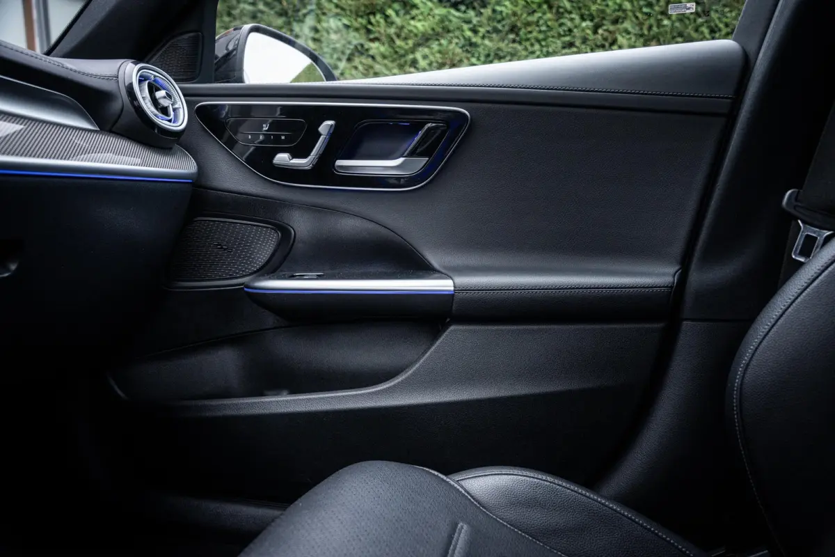 300e AMG-Line Org.NL|Pano|Leder|Sfeerverl.|Stoelmemo|360°|Dealeronderhouden