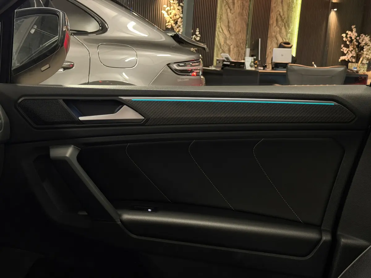 1.5 TSI 3X R-Line|PANO|MEMORY|360C|FULL OPTIONS!