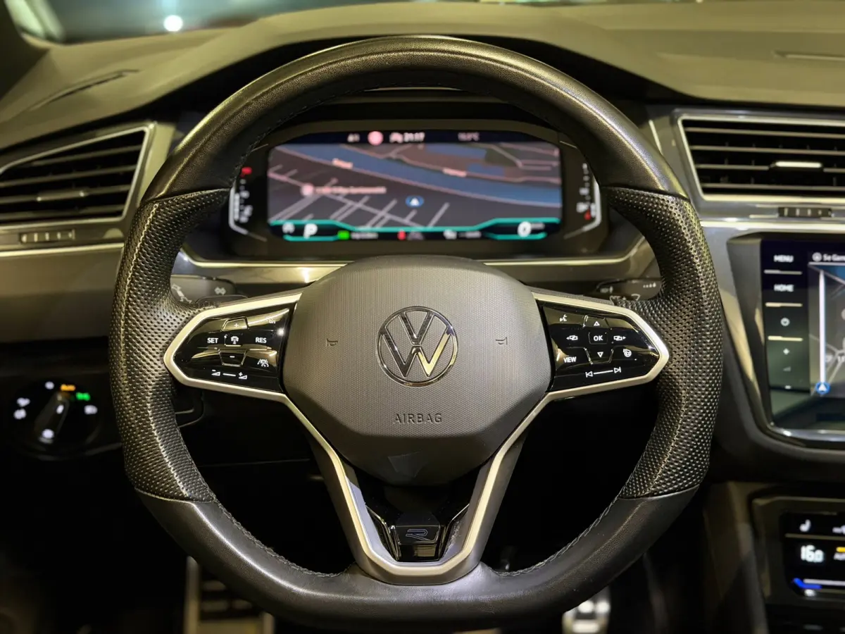 1.5 TSI 3X R-Line|PANO|MEMORY|360C|FULL OPTIONS!
