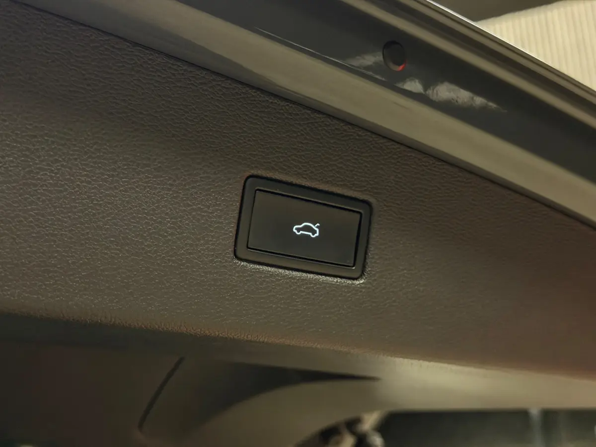 1.5 TSI 3X R-Line|PANO|MEMORY|360C|FULL OPTIONS!