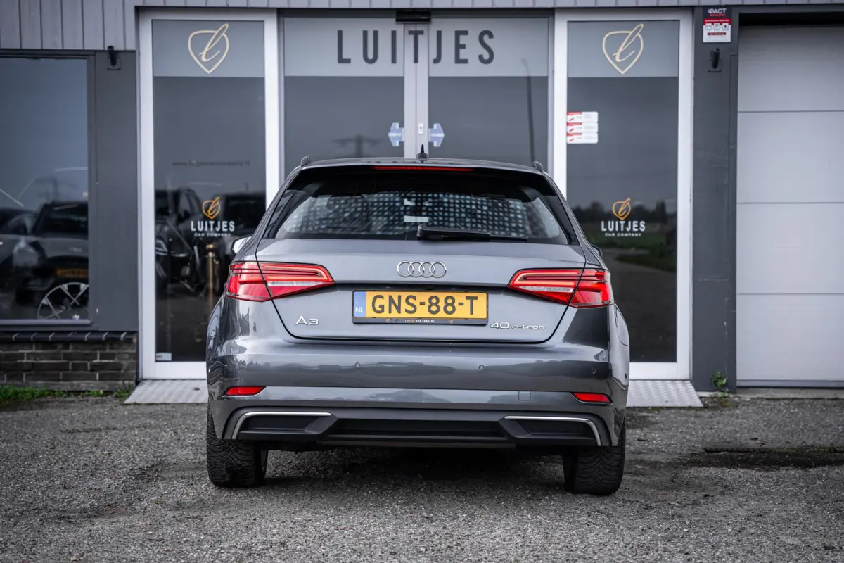 40 e-tron Advance S-Line Leder/Alcantara|Virtual-cockpit|Sfeerverl.|Stoelverw.|Dealeronderhouden