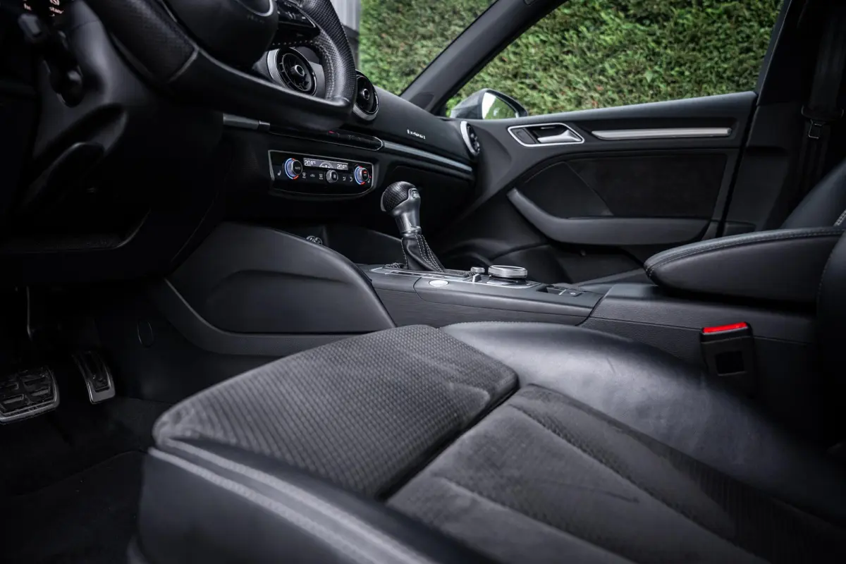 40 e-tron Advance S-Line Leder/Alcantara|Virtual-cockpit|Sfeerverl.|Stoelverw.|Dealeronderhouden