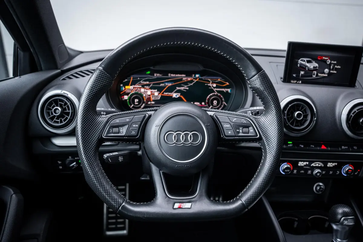 40 e-tron Advance S-Line Leder/Alcantara|Virtual-cockpit|Sfeerverl.|Stoelverw.|Dealeronderhouden