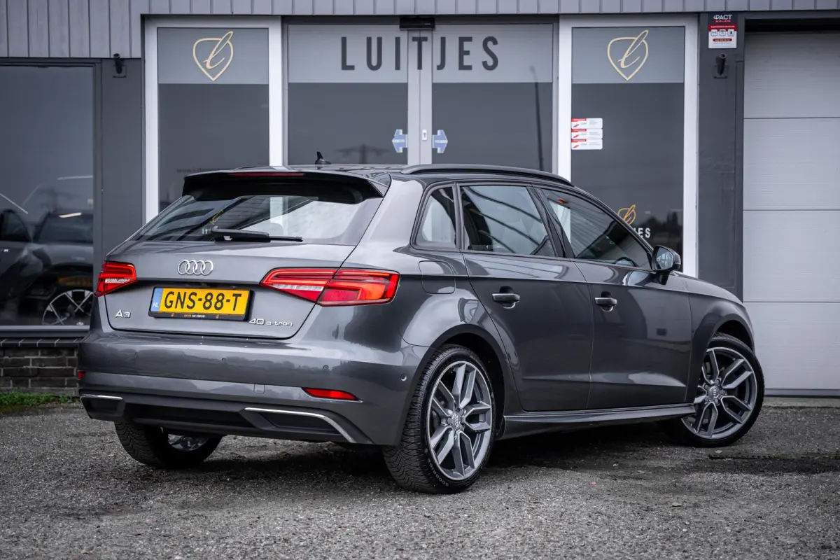 40 e-tron Advance S-Line Leder/Alcantara|Virtual-cockpit|Sfeerverl.|Stoelverw.|Dealeronderhouden