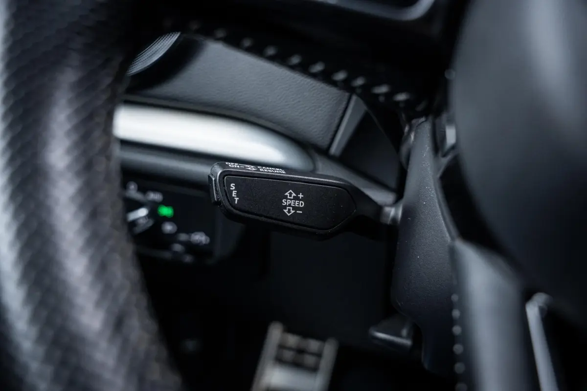40 e-tron Advance S-Line Leder/Alcantara|Virtual-cockpit|Sfeerverl.|Stoelverw.|Dealeronderhouden