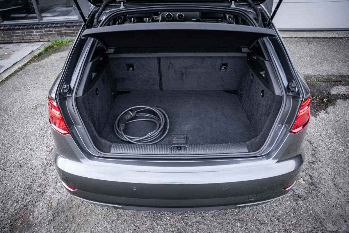 40 e-tron Advance S-Line Leder/Alcantara|Virtual-cockpit|Sfeerverl.|Stoelverw.|Dealeronderhouden